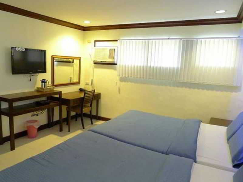 Bluefins Resort Île de Mactan Extérieur photo