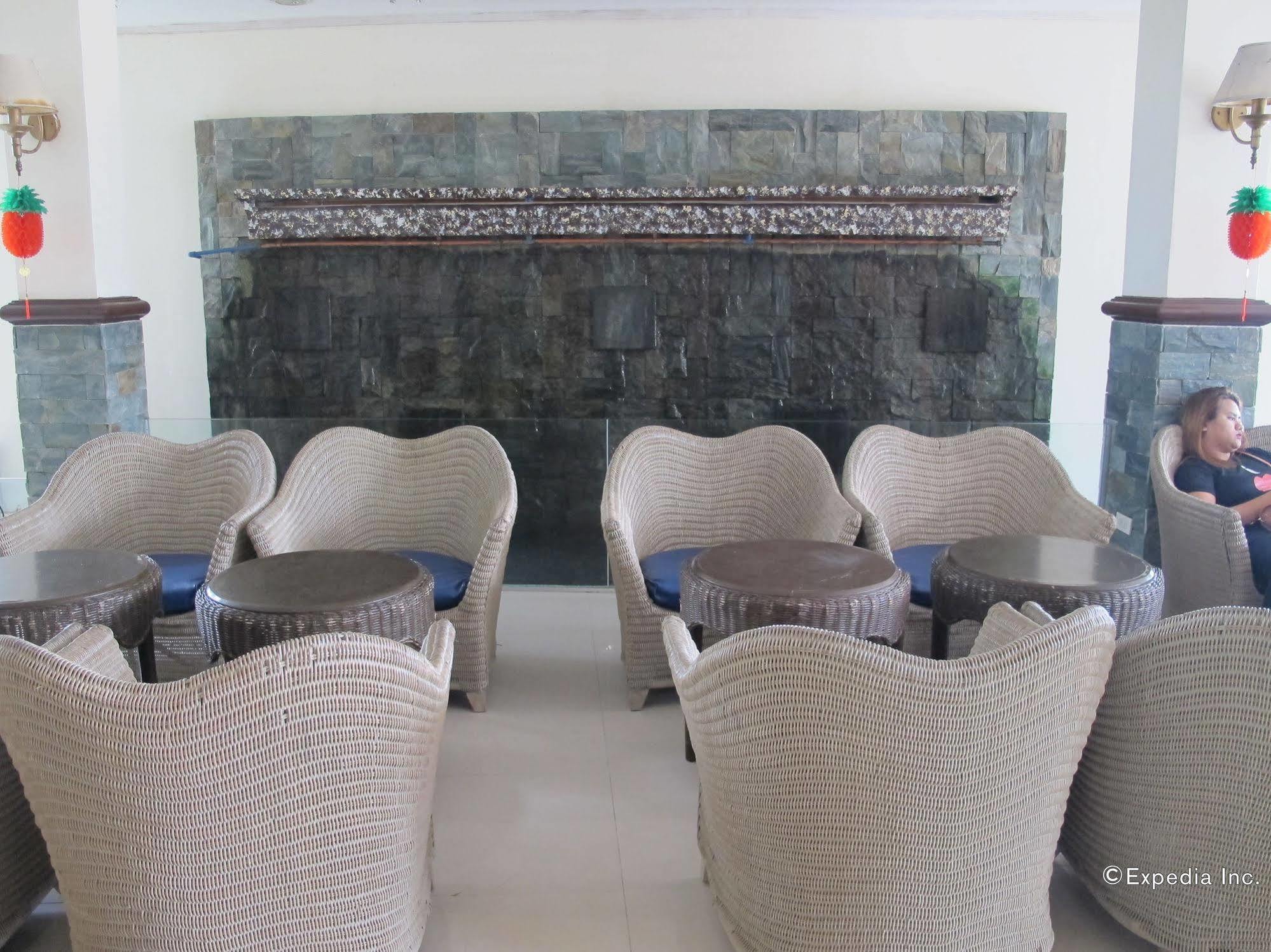 Bluefins Resort Île de Mactan Extérieur photo
